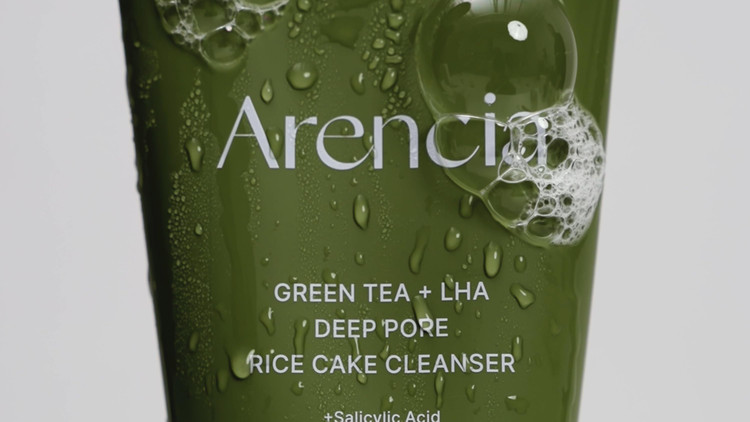 شوینده صورت پاک کننده منافذ چای سبز آرنسیا